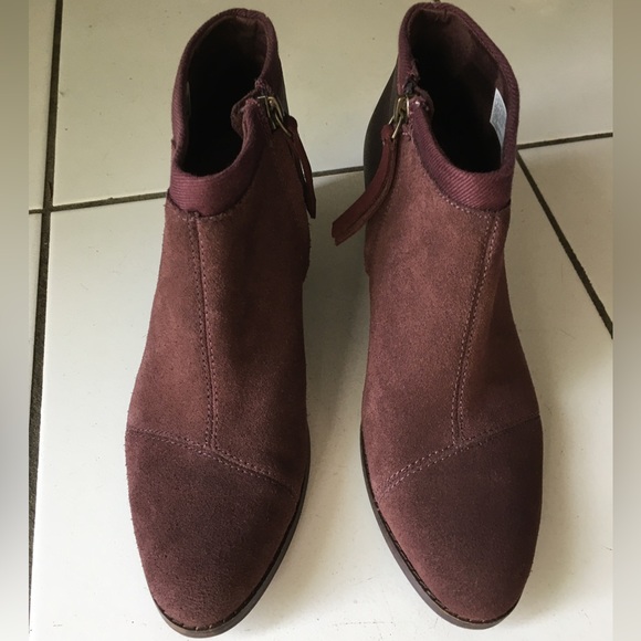 Toms Shoes - Toms Suede Chunky Heeled Bootie